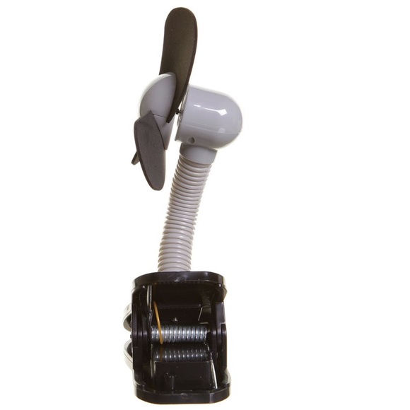 Dreambaby Clip-on Fan - Silver/Black - Picture 3 of 6